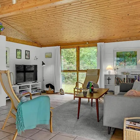 Lovely In With Kitchen